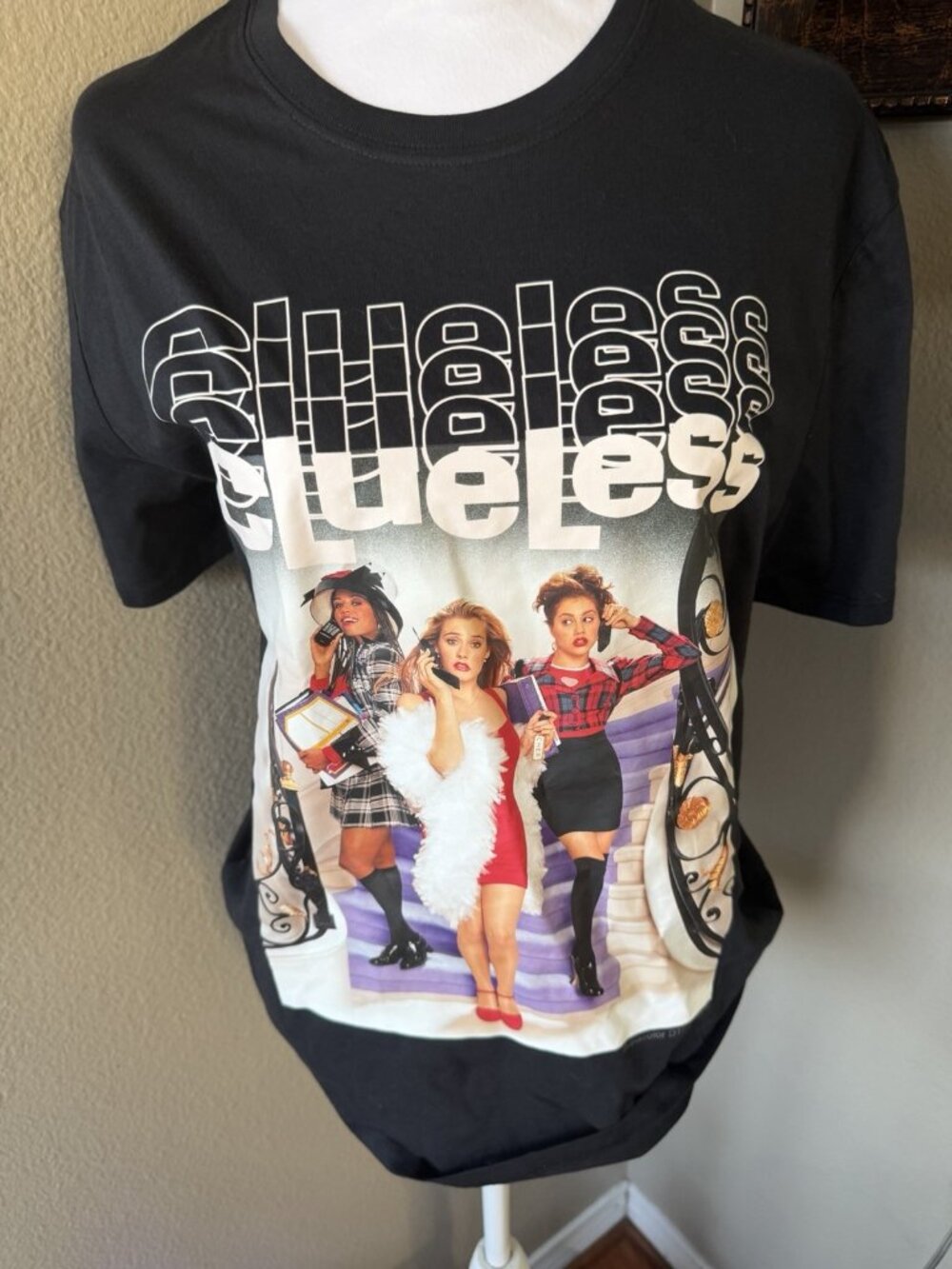 ClueLess Movie WOMEN'S Graphic Print Memorabilia T Shirt Black Crewneck mEDIUM